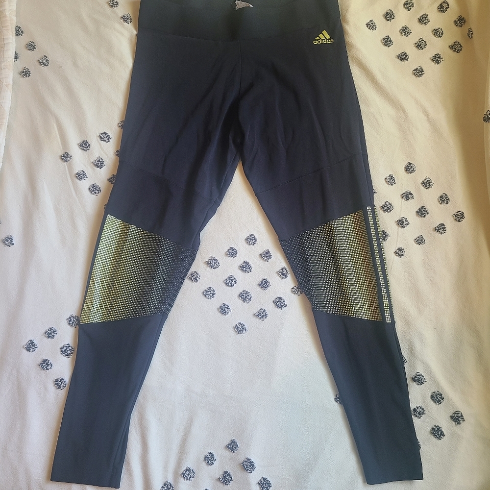 Adidas leggings